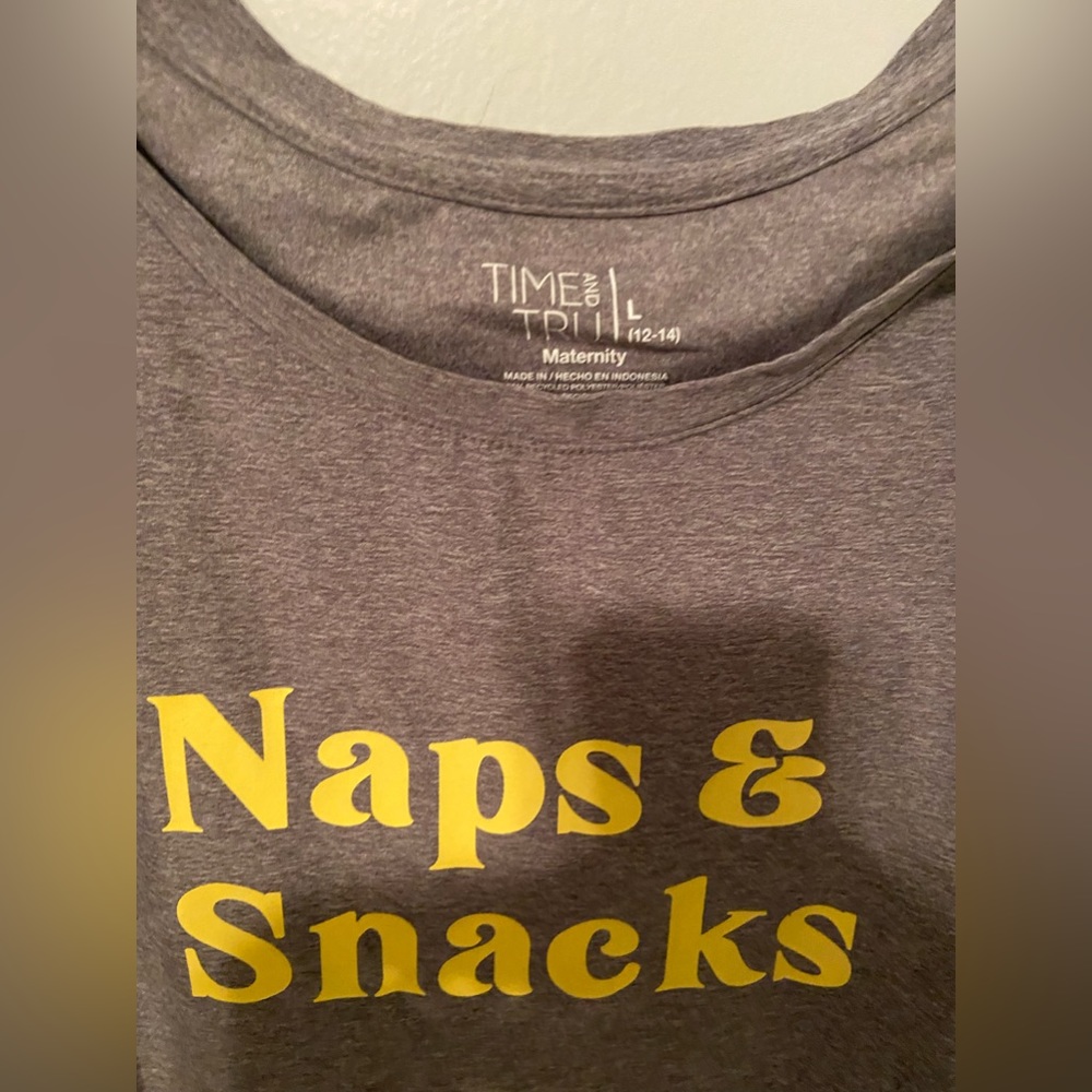 Maternity tee - Picture 2 of 4